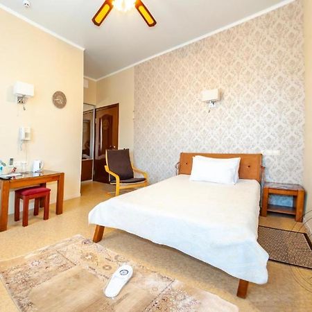 Antwo-Hotel Charków Zewnętrze zdjęcie